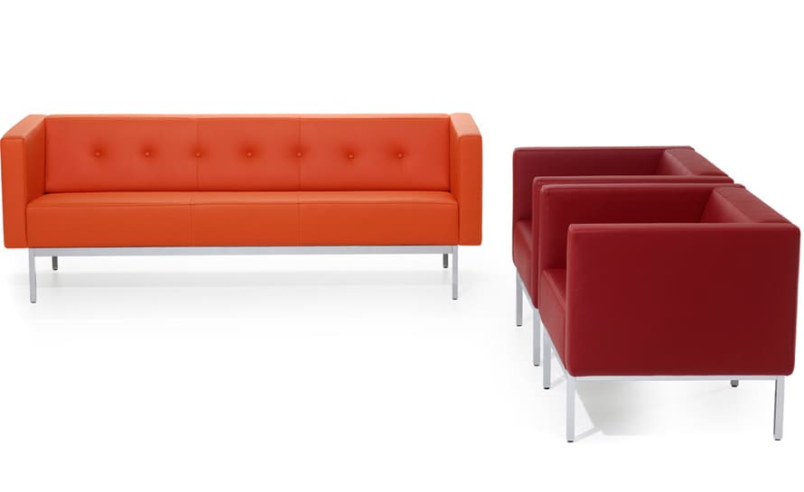 070 chair with arms