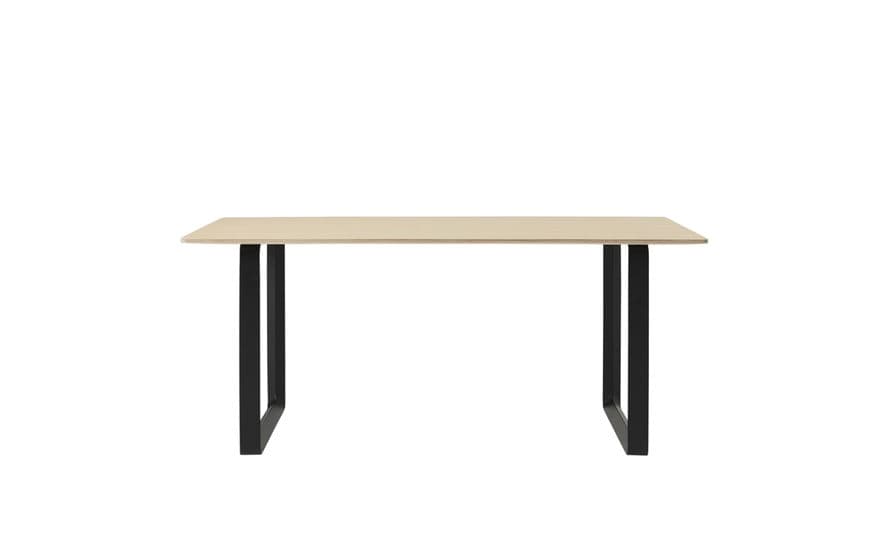 70/70 table