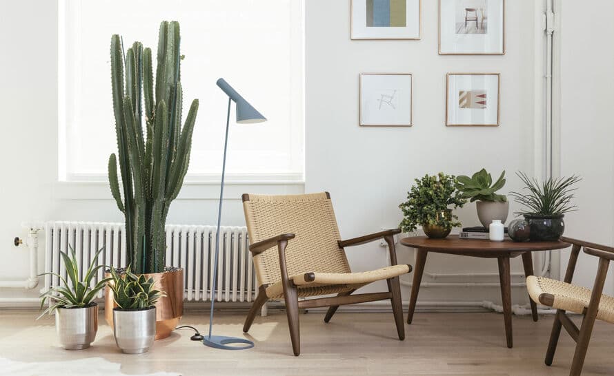 arne jacobsen floor lamp