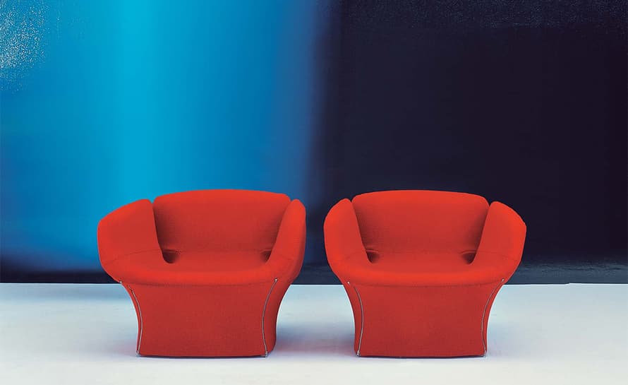 bloomy armchair