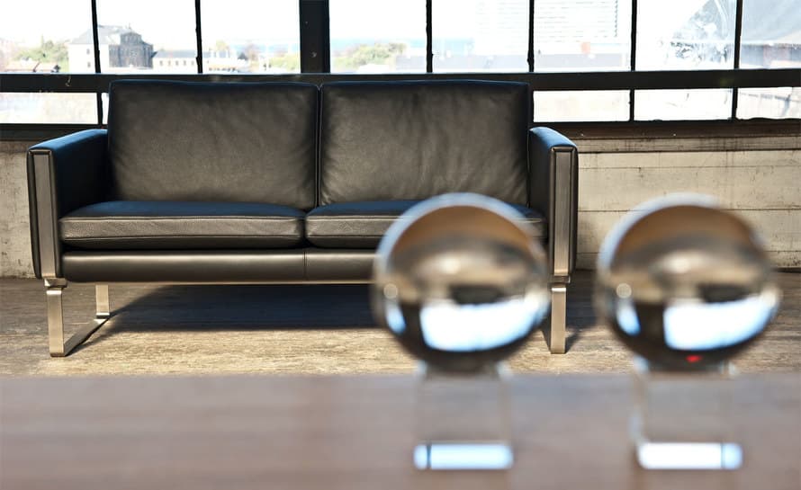ch102 2-seat sofa