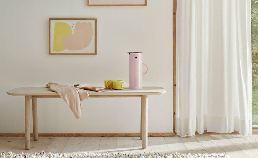 EM77 Vacuum Jug