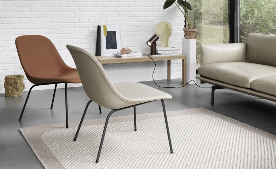 fiber lounge chair with tube base
