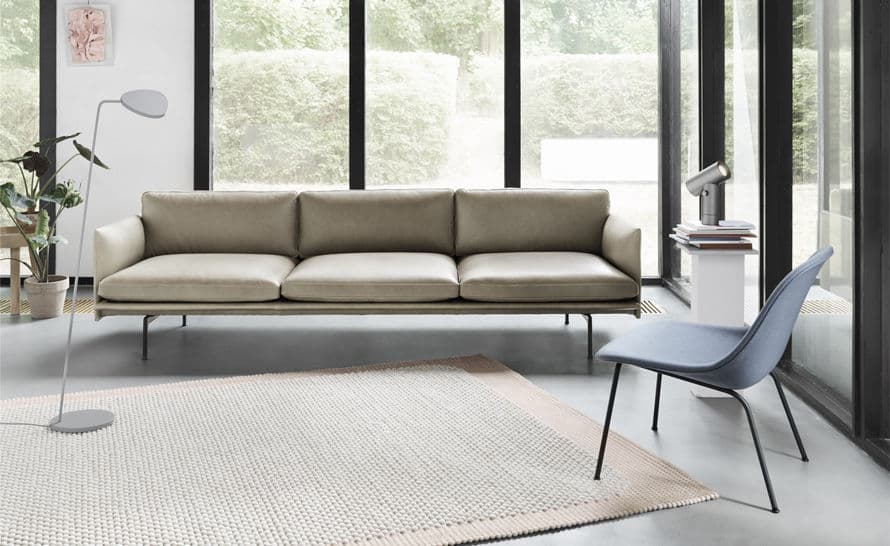 fiber lounge chair with tube base