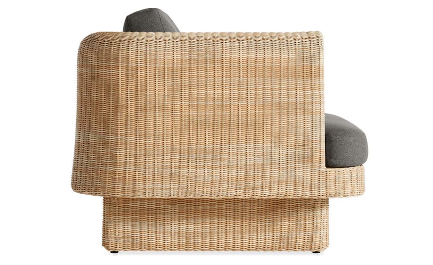 Loophole Outdoor Lounge Chair