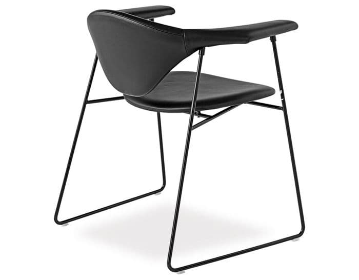 masculo sled base chair