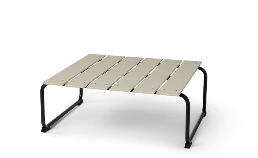 ocean lounge table