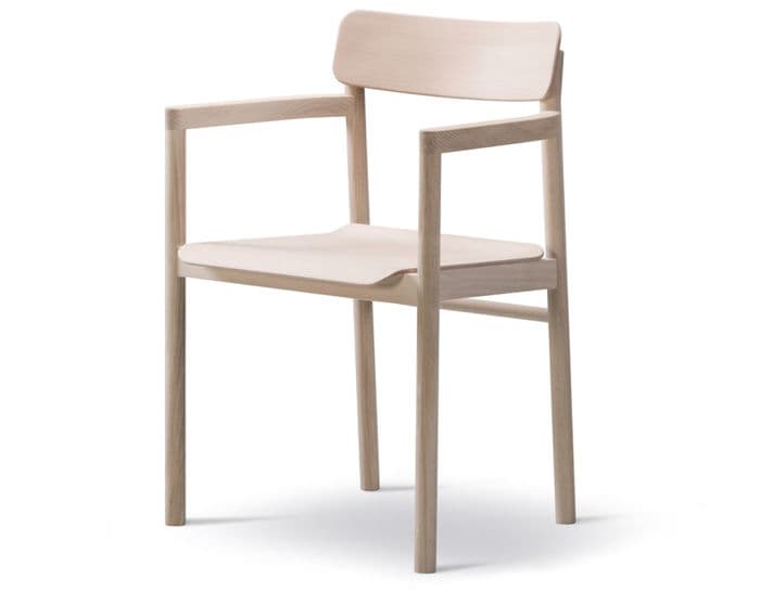 post armchair