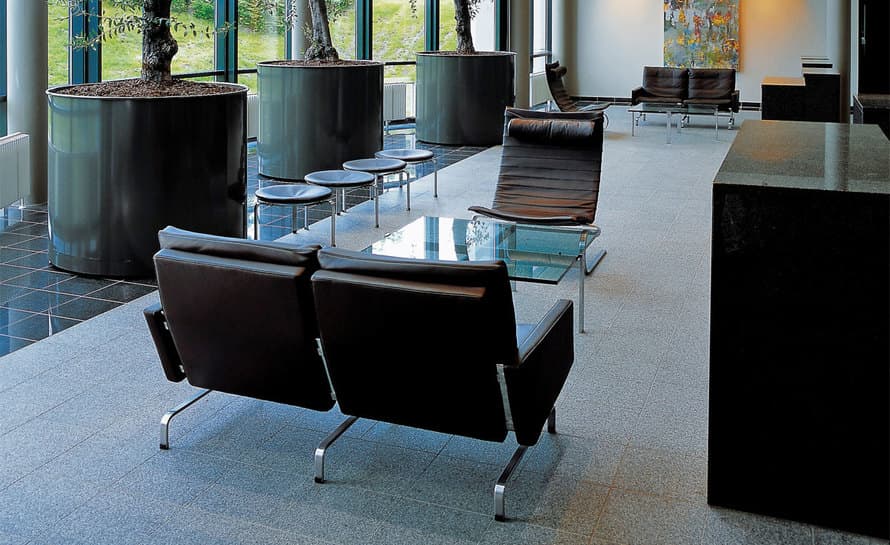poul kjaerholm pk31 two seat sofa