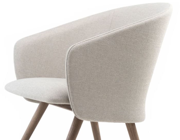 saia lounge chair 407
