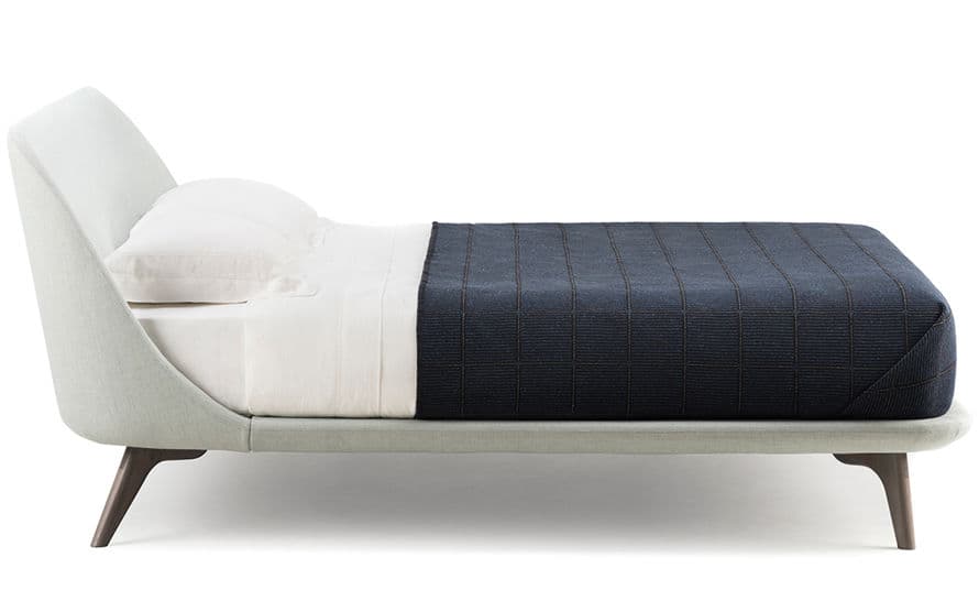 solo king size bed 787a