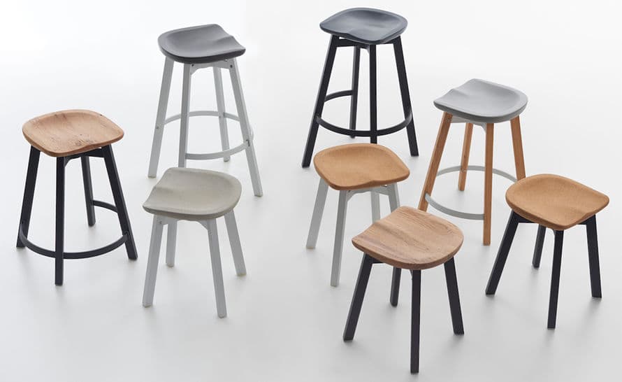 su small stool with wood seat