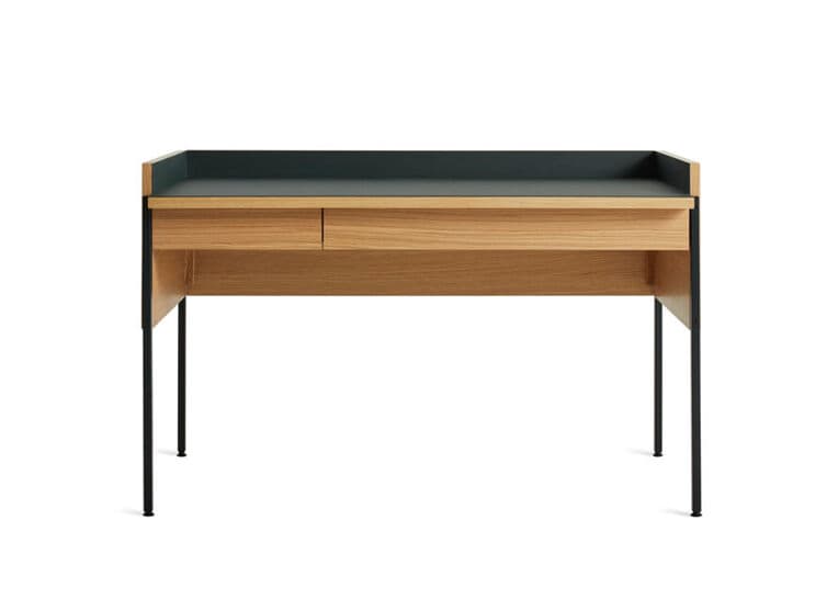 tabloid desk