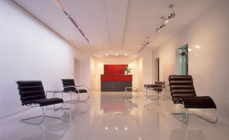 wassily lounge chair