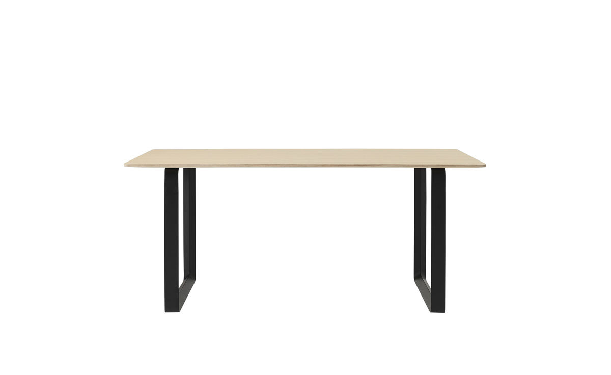70/70 table