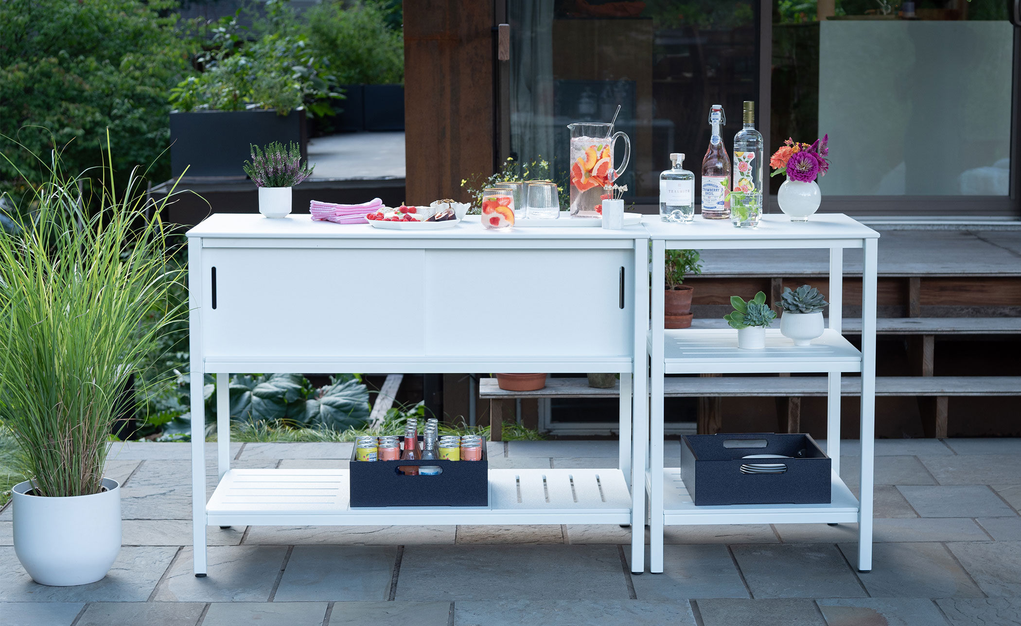 A La Carte Half Cabinet