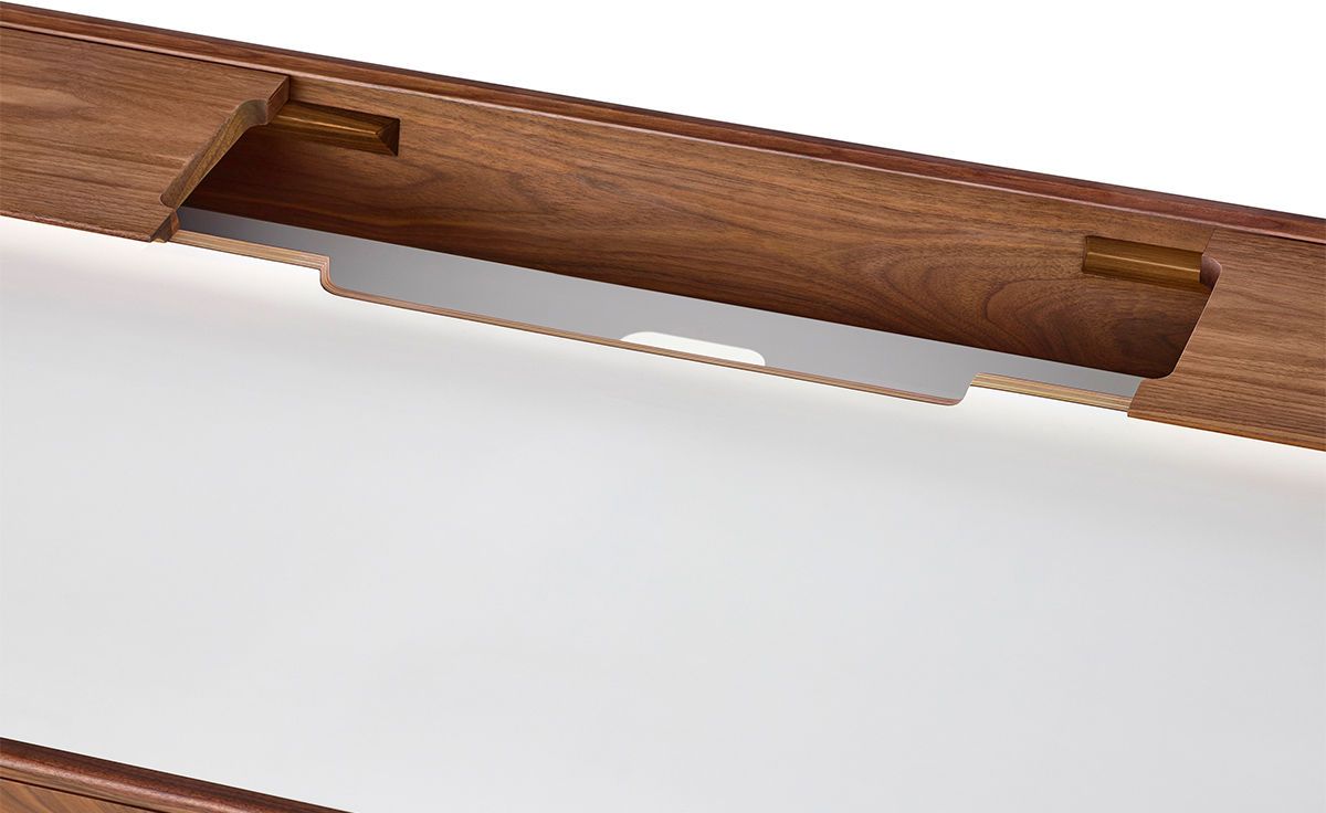 airia™ desk