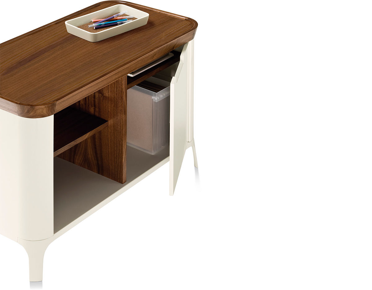 airia™ media cabinet