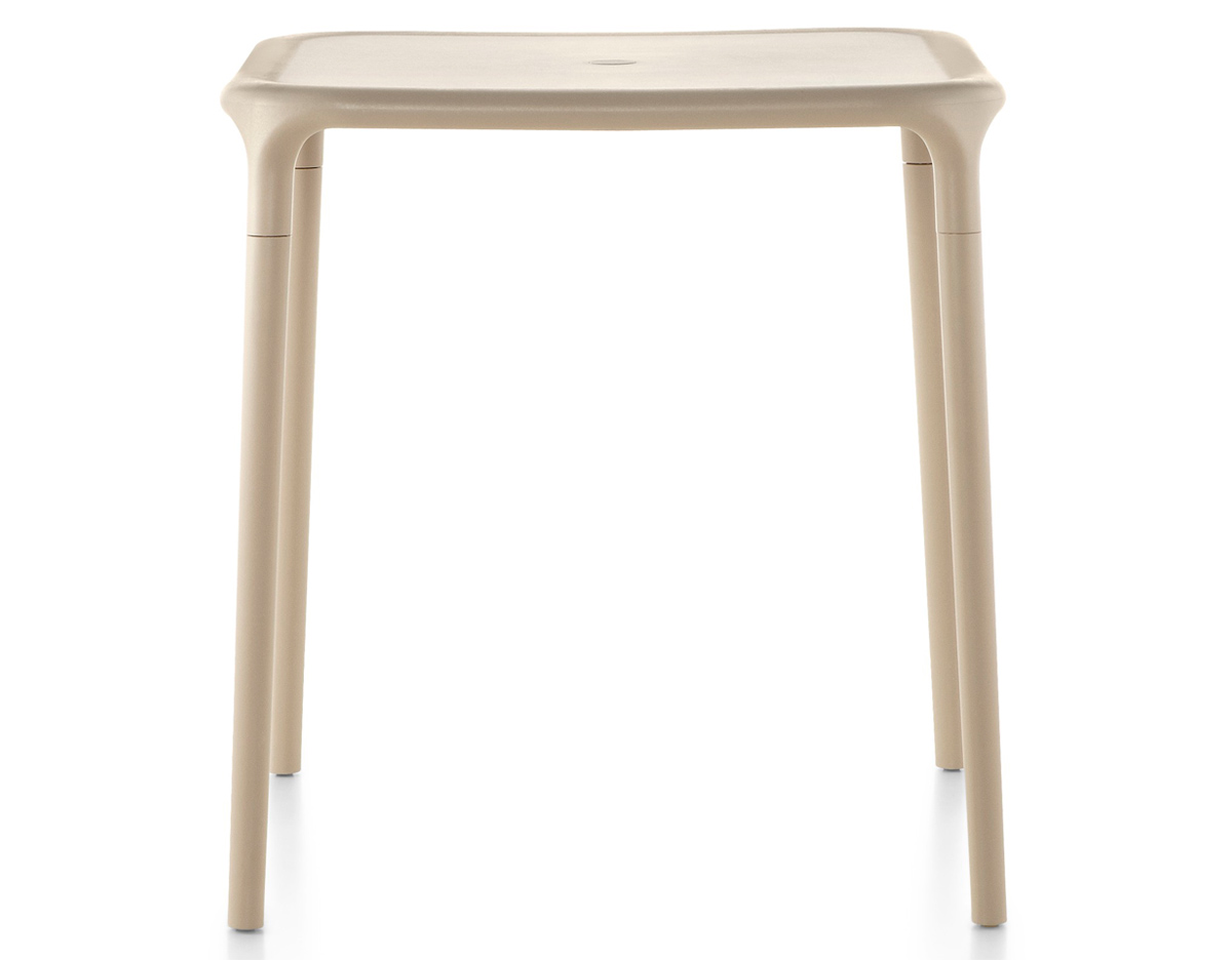 magis air table
