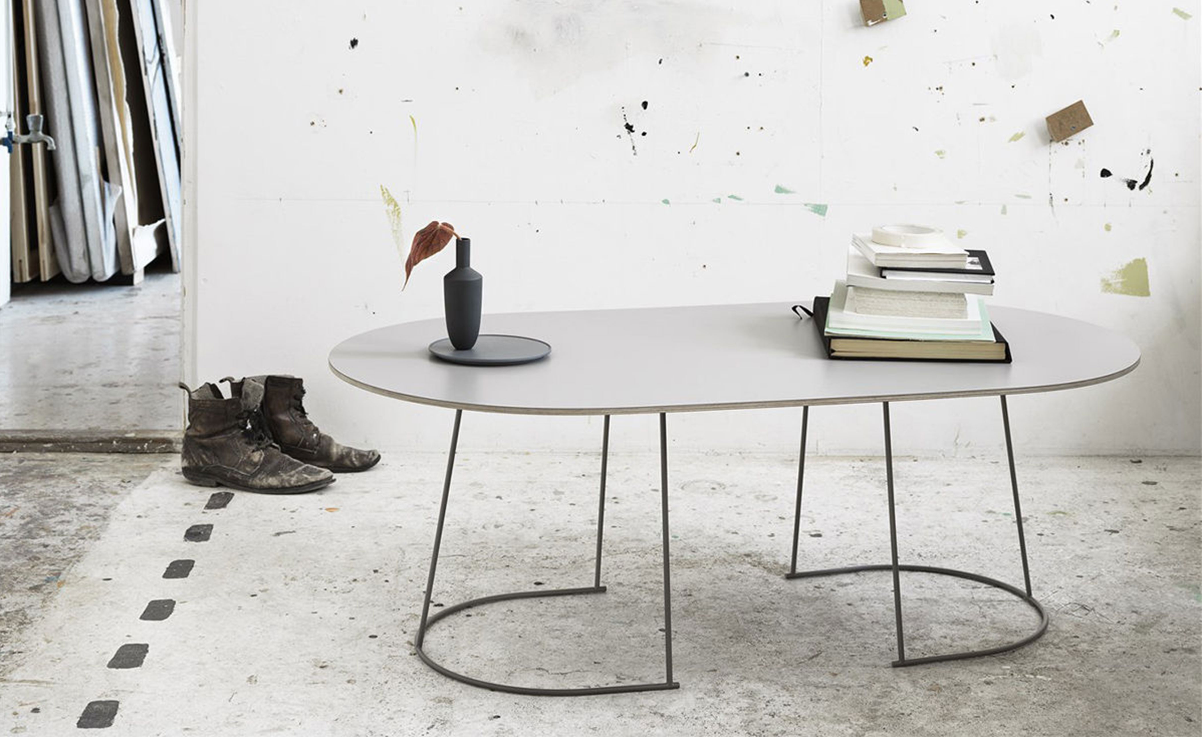 Airy Coffee Table