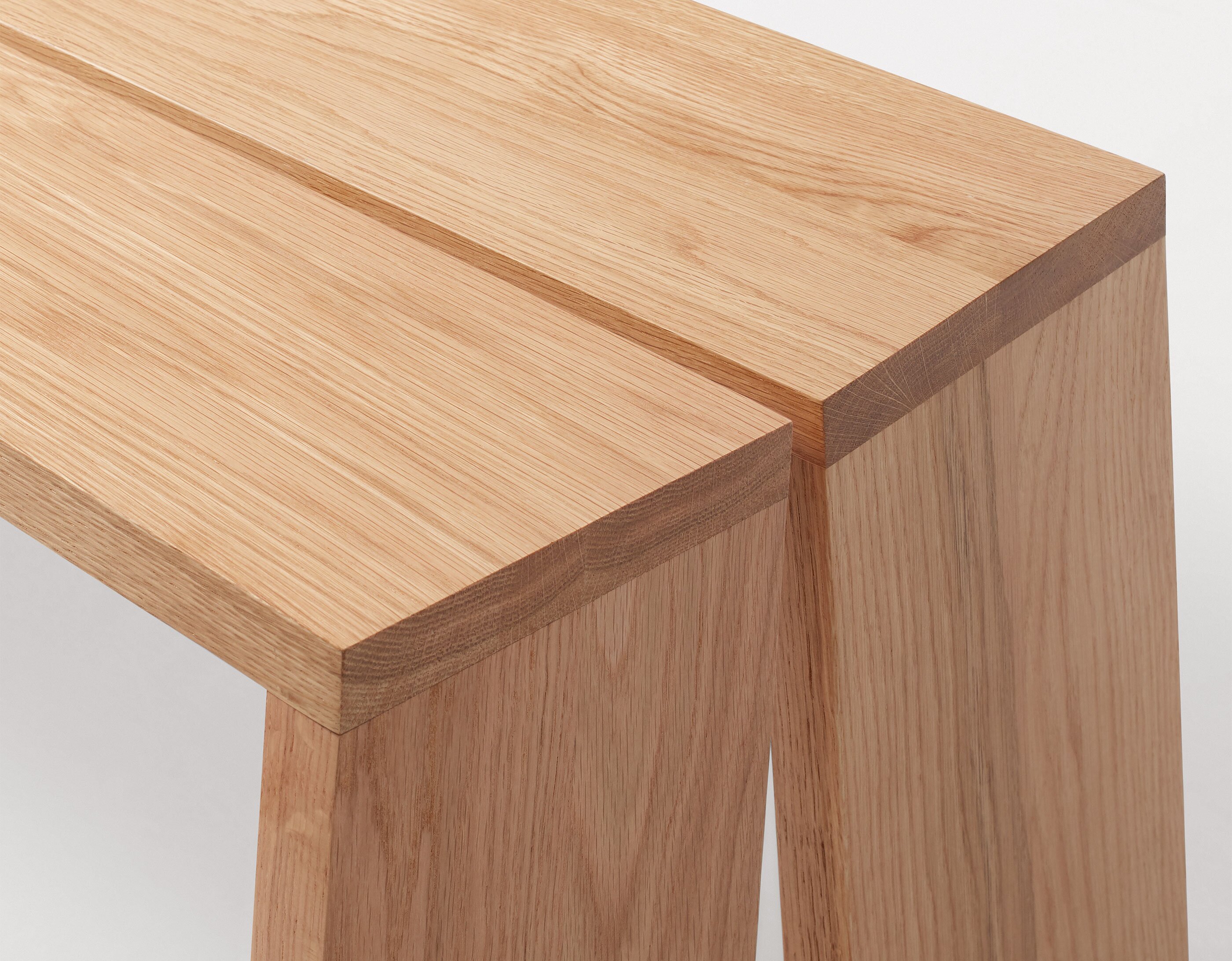 amicable split bench