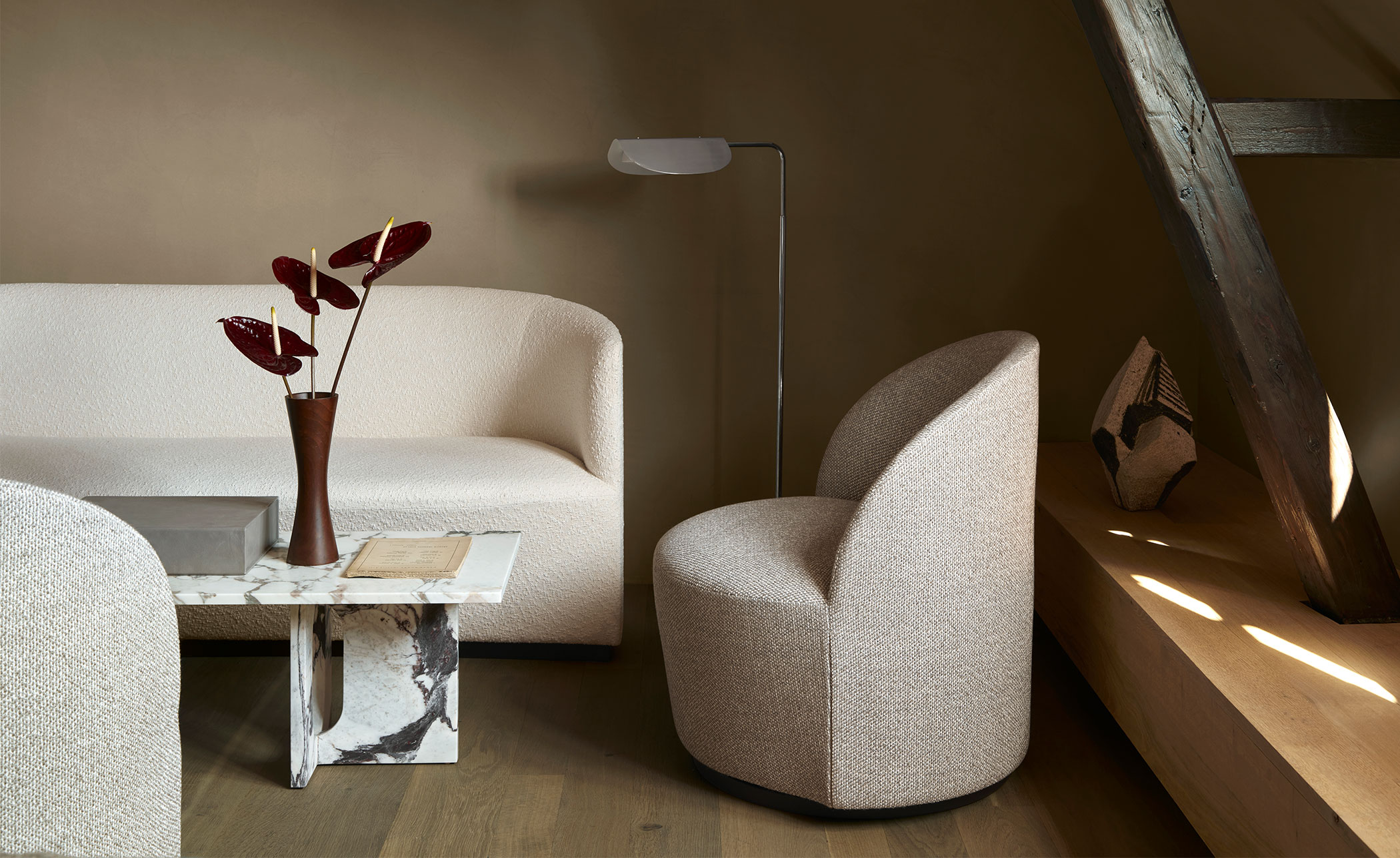 Androgyne Lounge Table