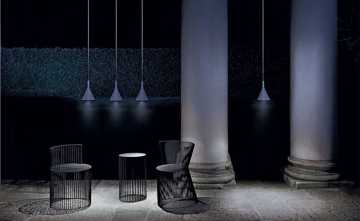 aplomb outdoor suspension light
