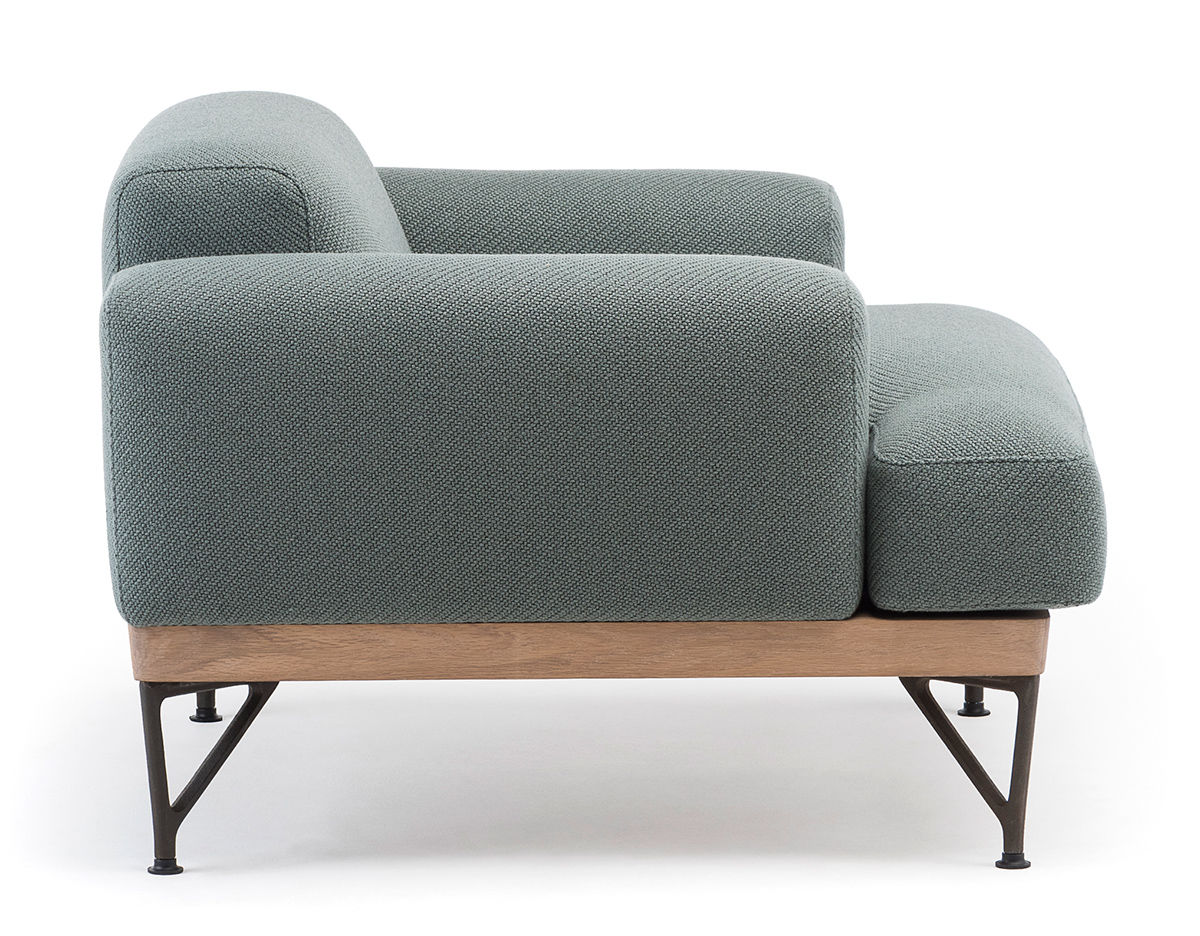 armstrong armchair 386s