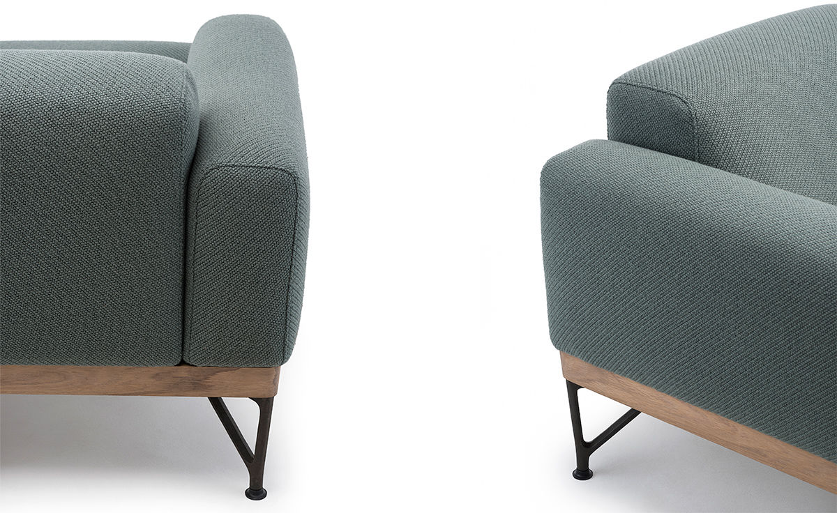 armstrong armchair 386s