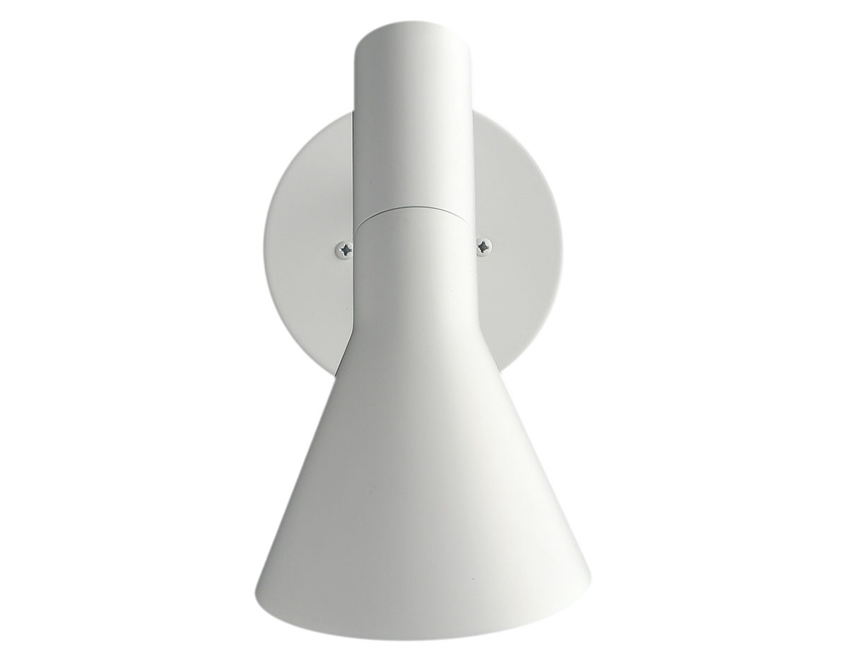 arne jacobsen wall lamp