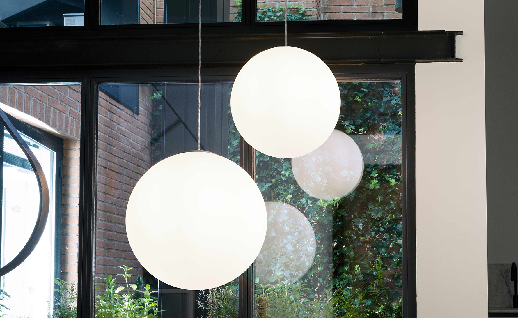 Asteroide Pendant Lamp