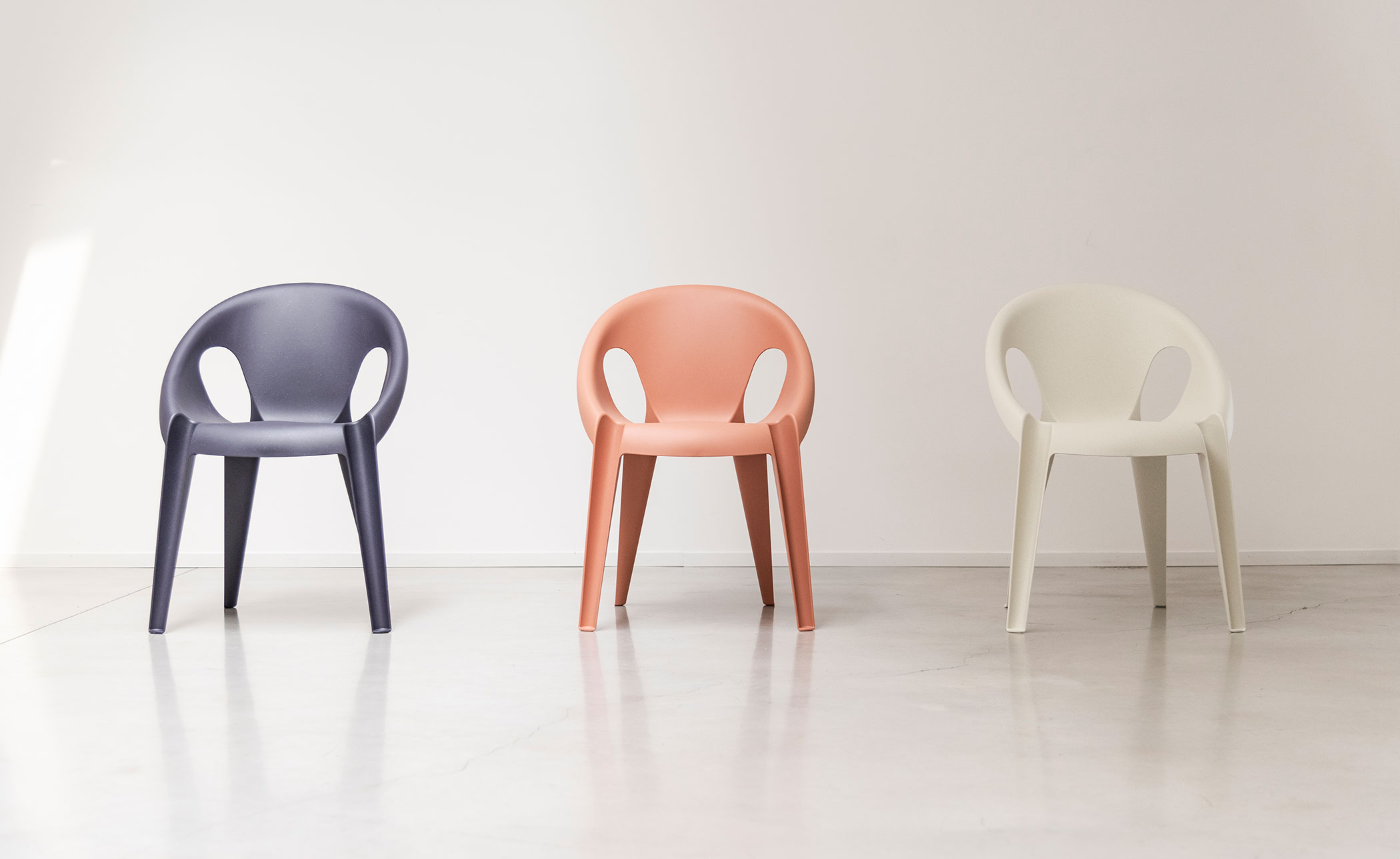 Magis Bell Stacking Chair