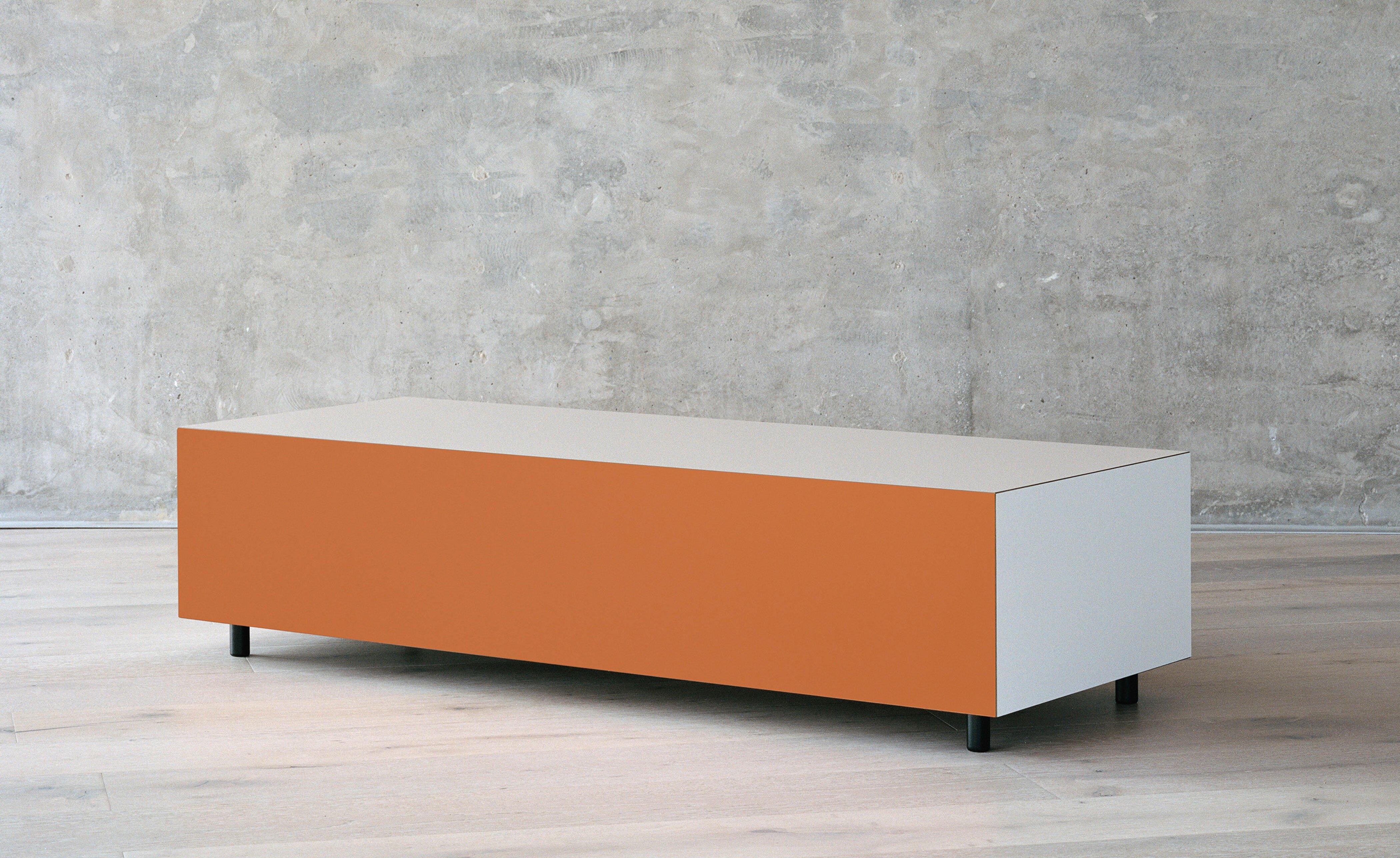 Bloc Storage Table