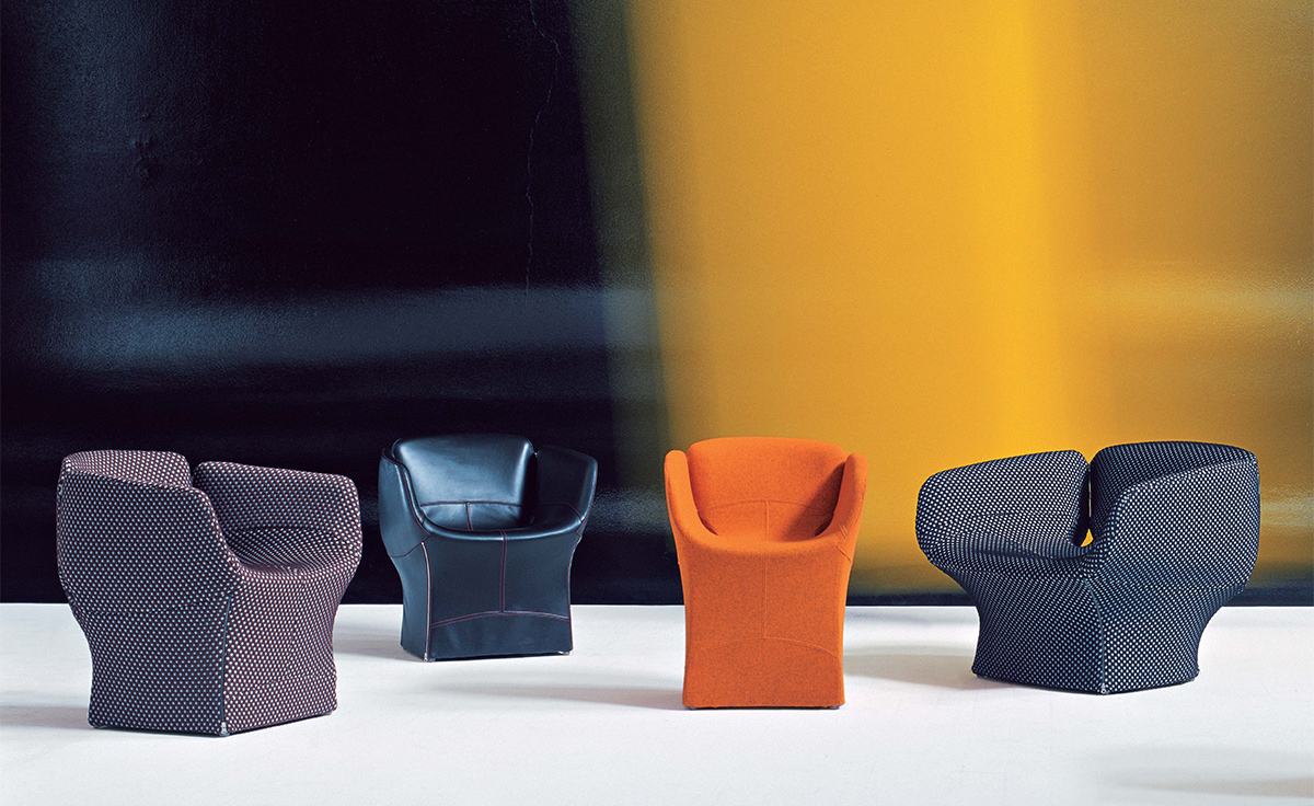 bloomy small armchair