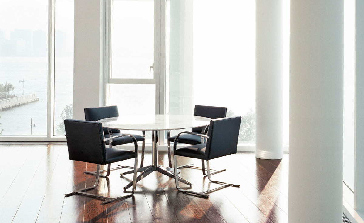 brno chair with flat bar frame