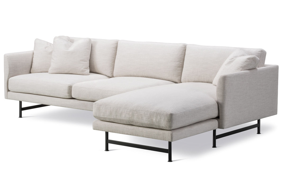 calmo 80 three seat sofa with chaise & metal base