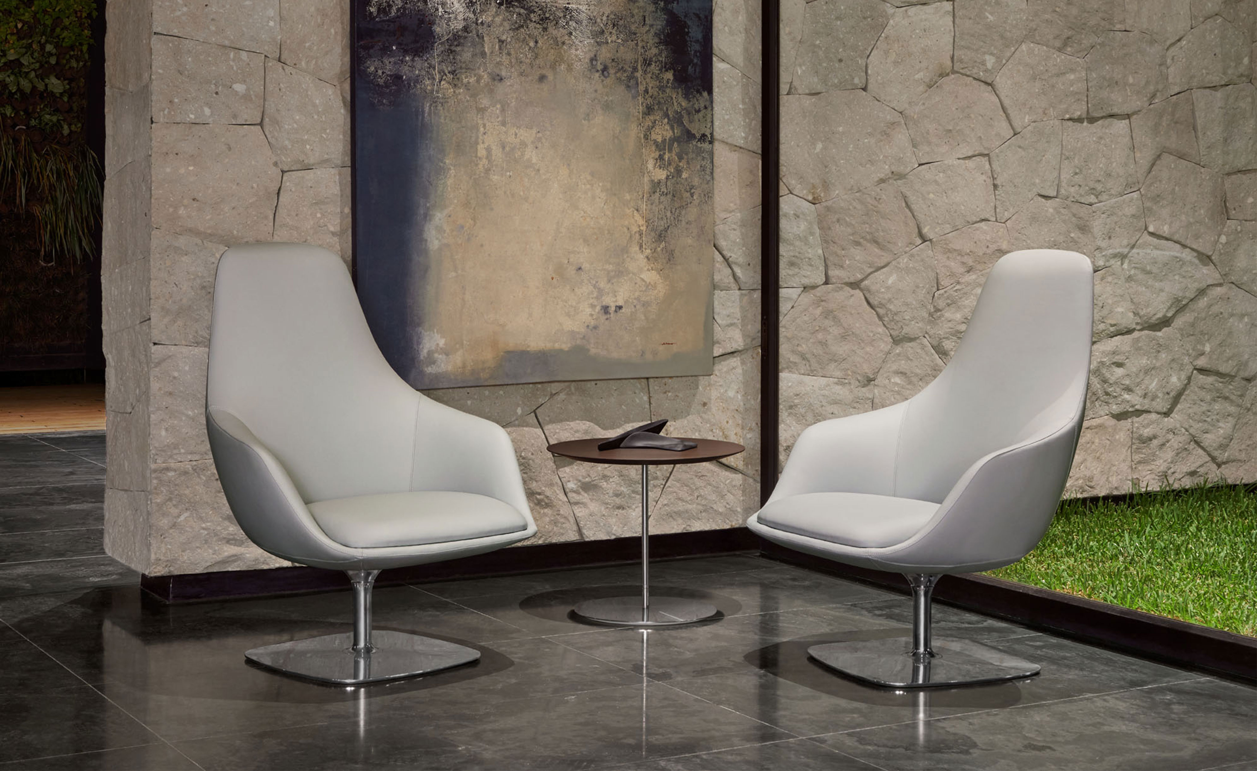 Canelle Swivel Lounge