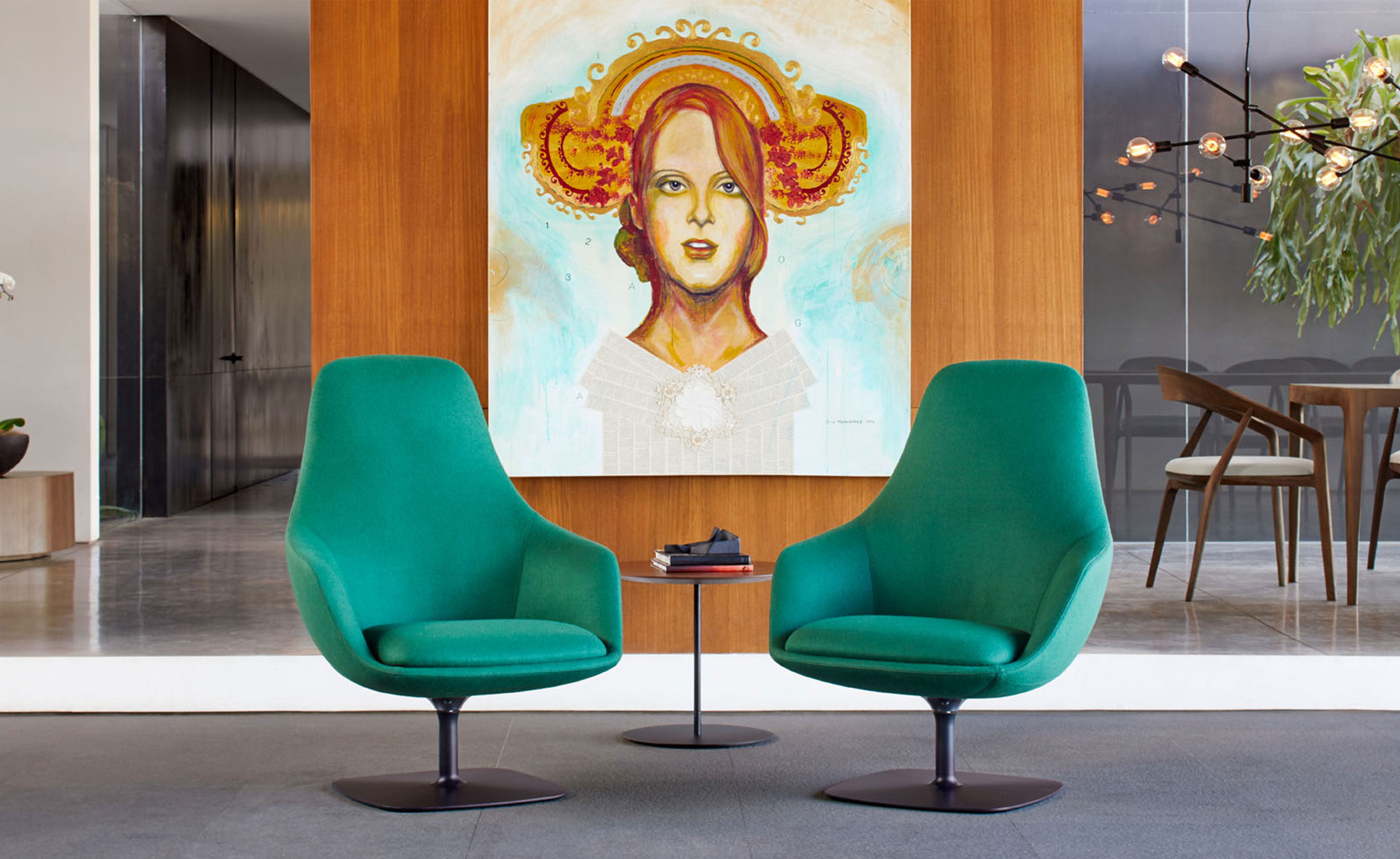Canelle Swivel Lounge