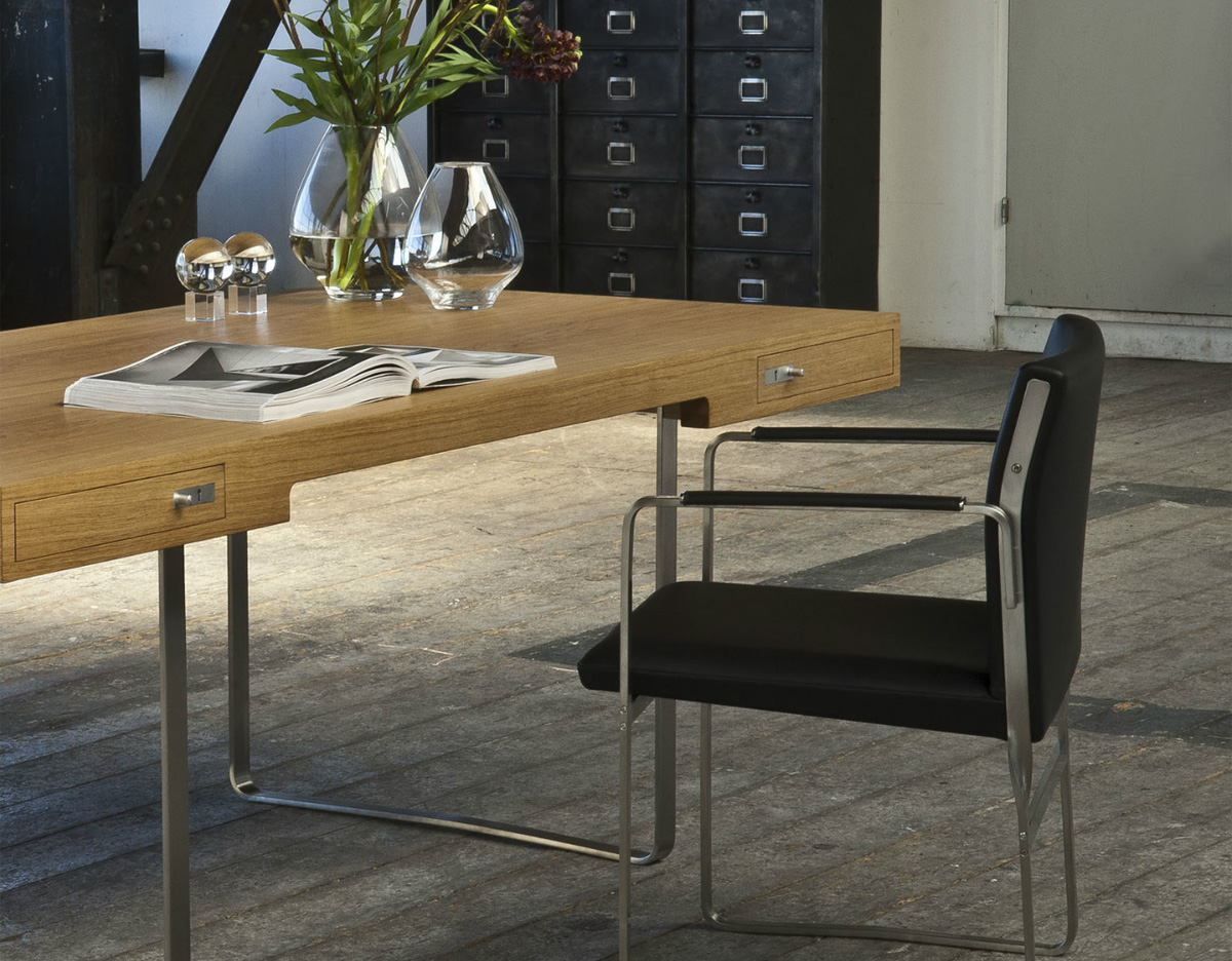 ch111 chair