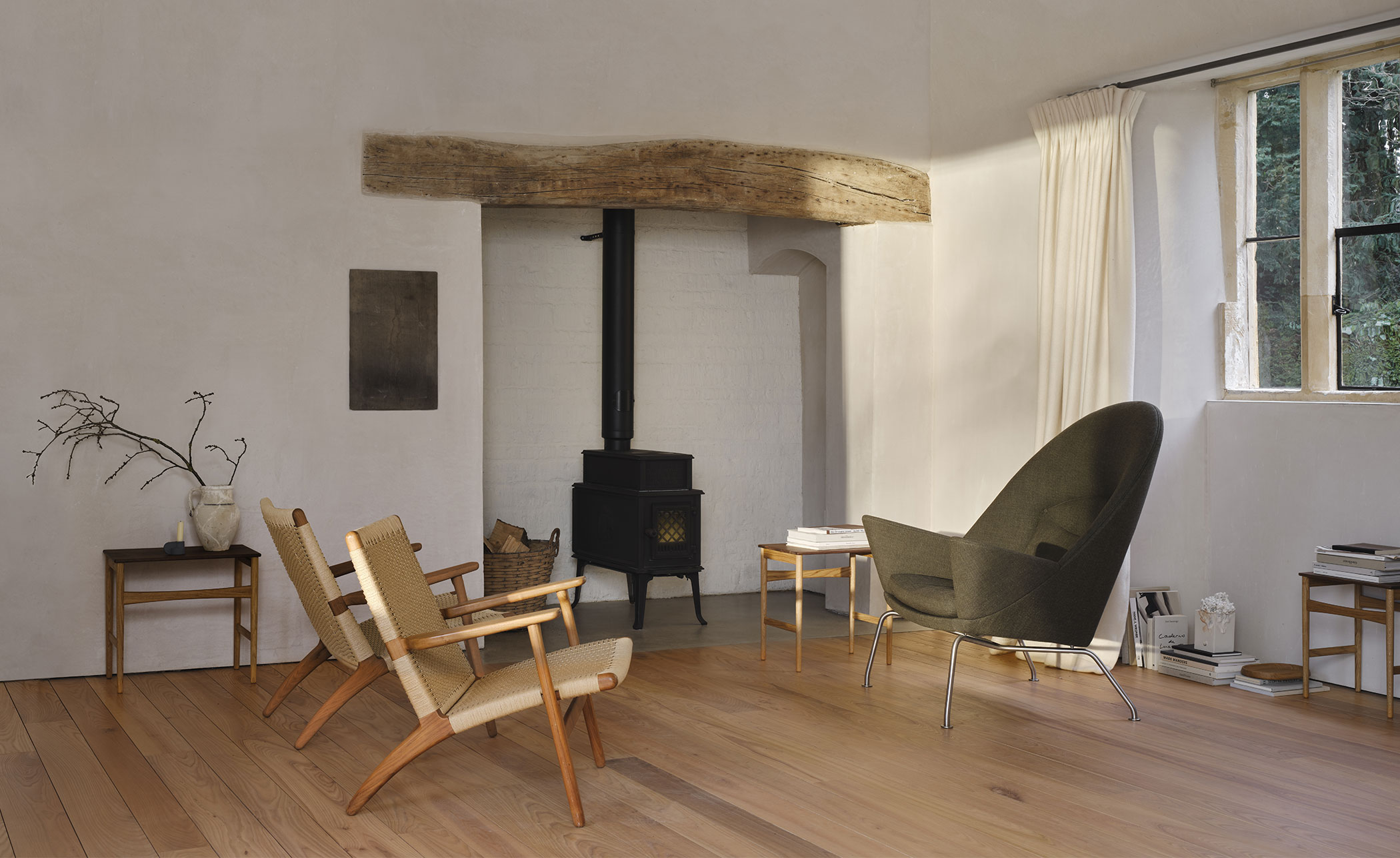 ch25 lounge chair