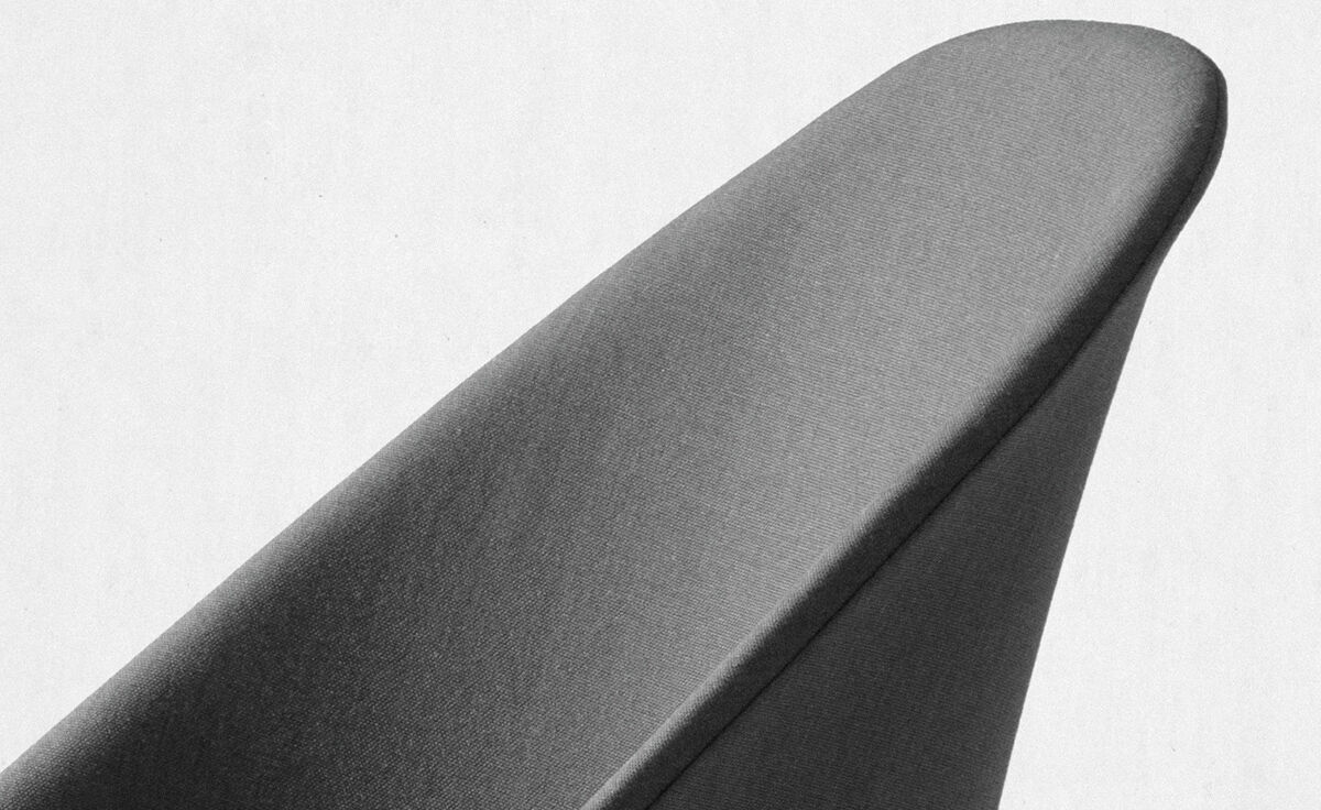 cila upholstered chair with sled base