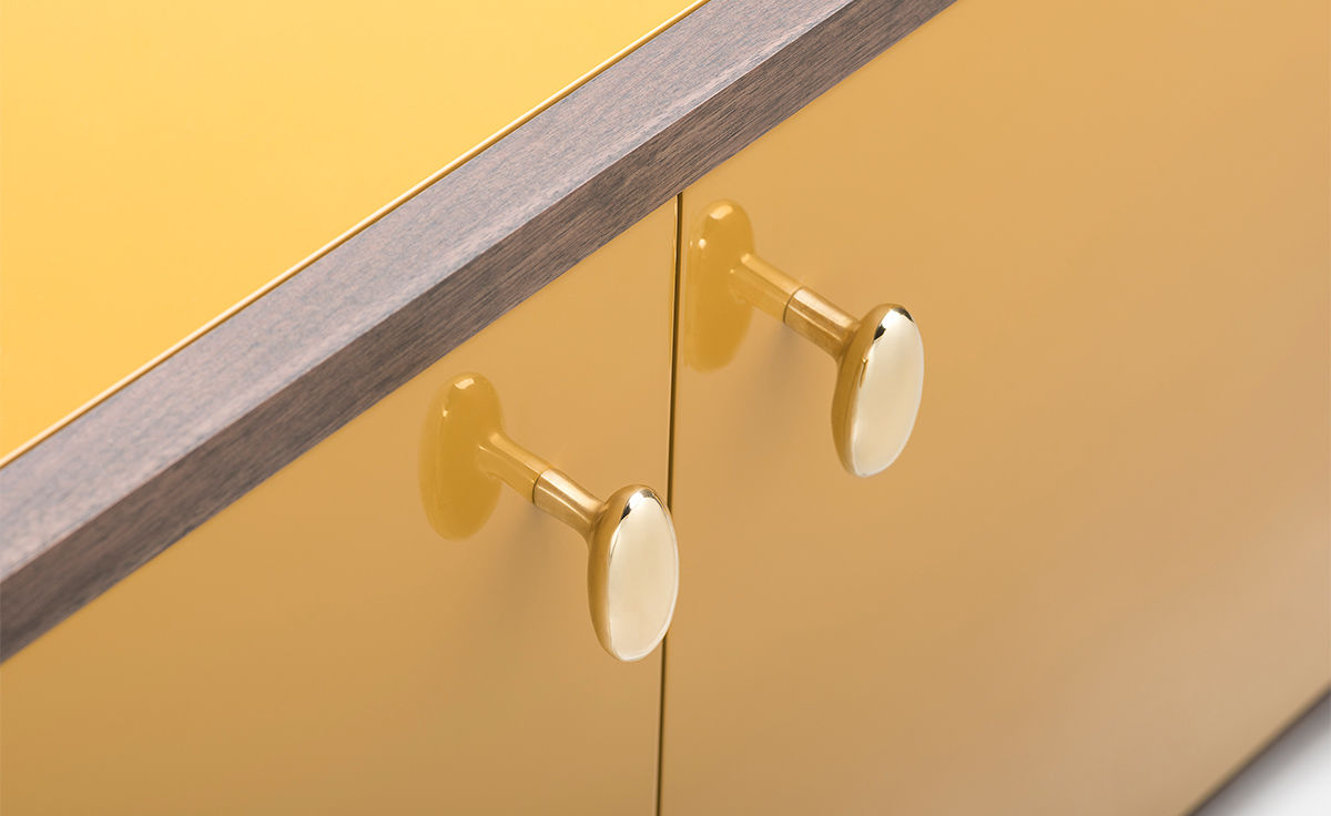 classon sideboard 052e