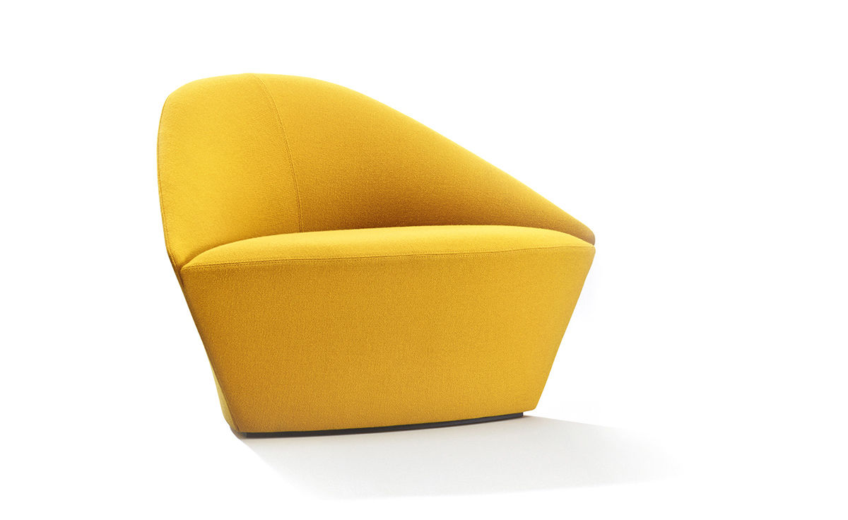 colina fully upholstered medium lounge chair