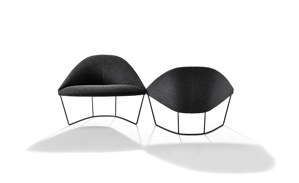 colina lounge chair with sled base