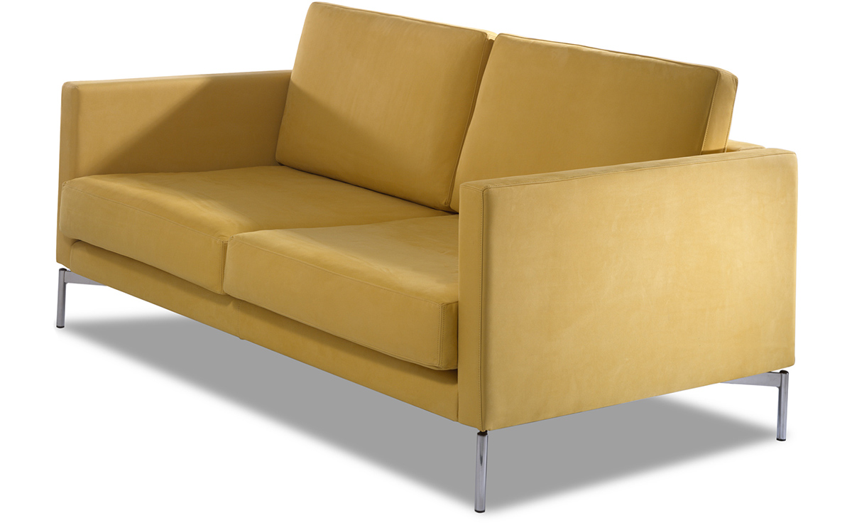 divina settee