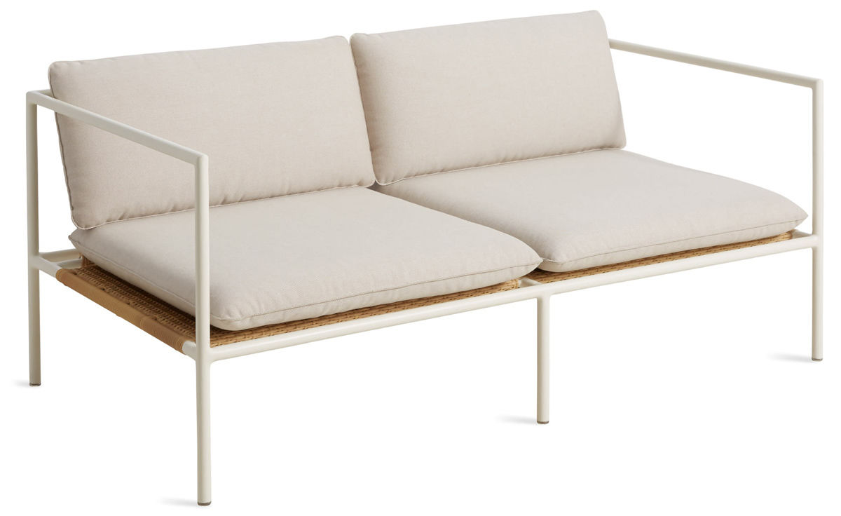 dog days outdoor 2 seat sofa