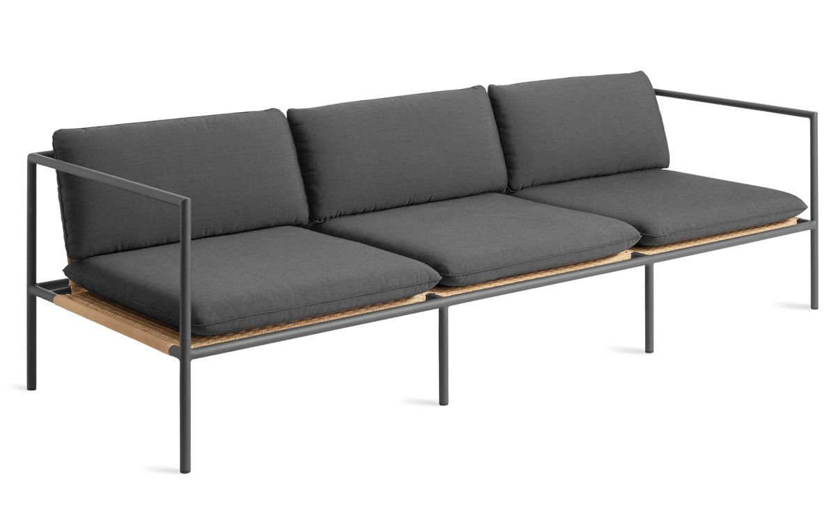 dog days outdoor 3 seat sofa