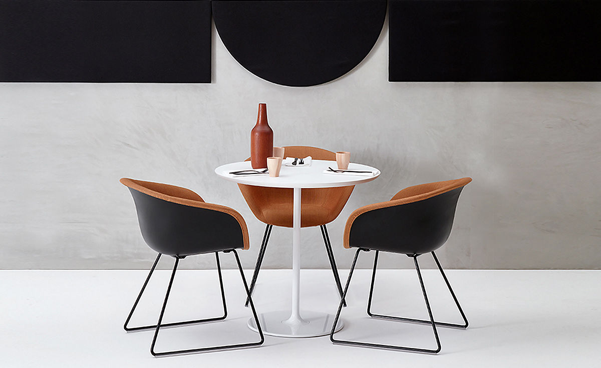 duna 02 sled base chair with front upholstery