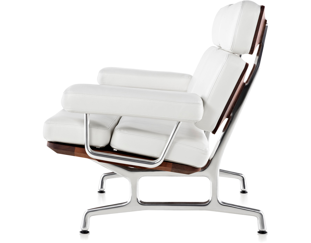 eames® 2 seat sofa