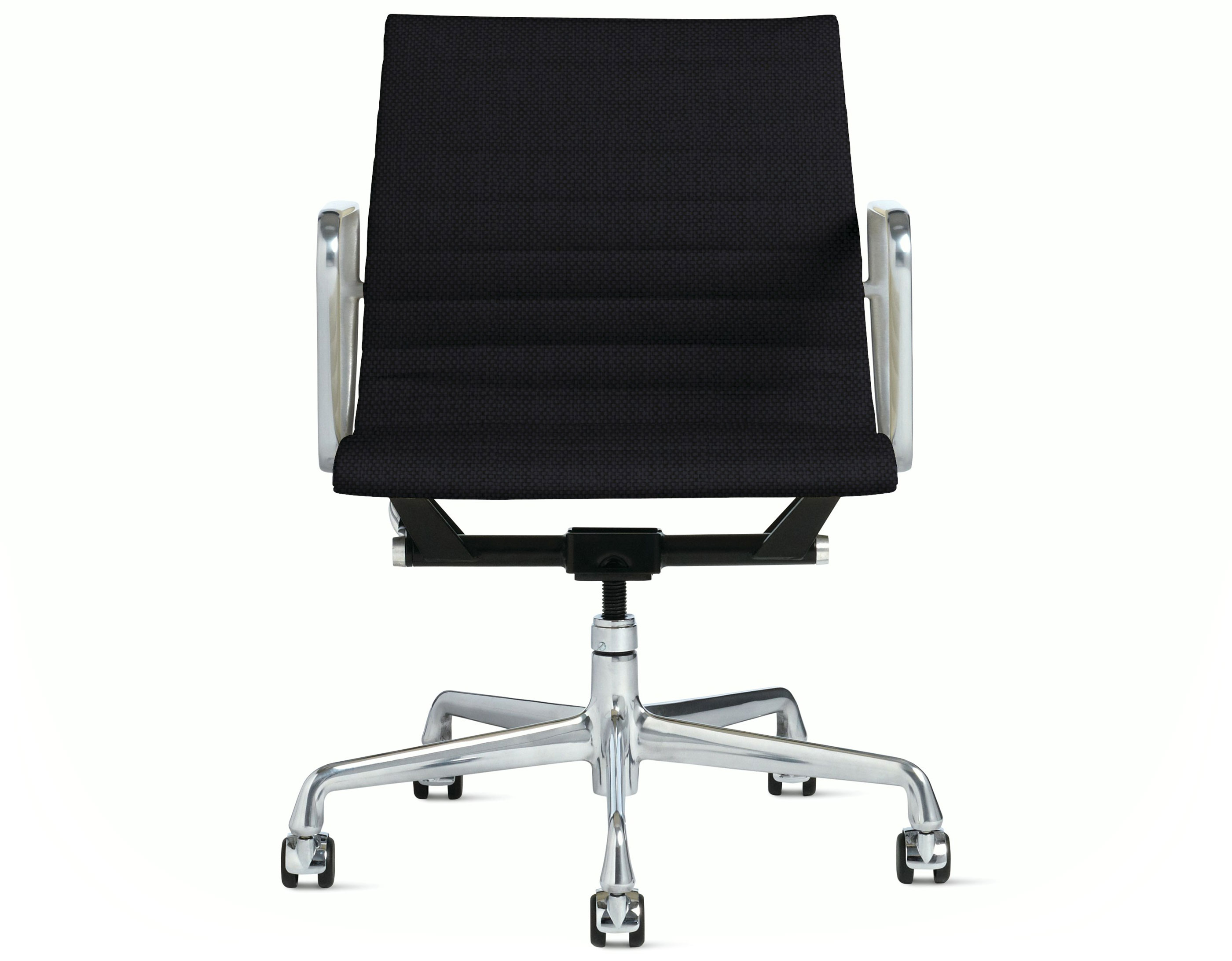 eames aluminum group management chair